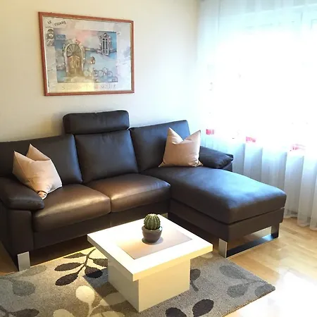 Appartement Huttenstrasse 22c
